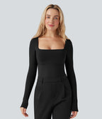 Body tailleur ajusté décolleté carré manches longues avec brassière intégrée