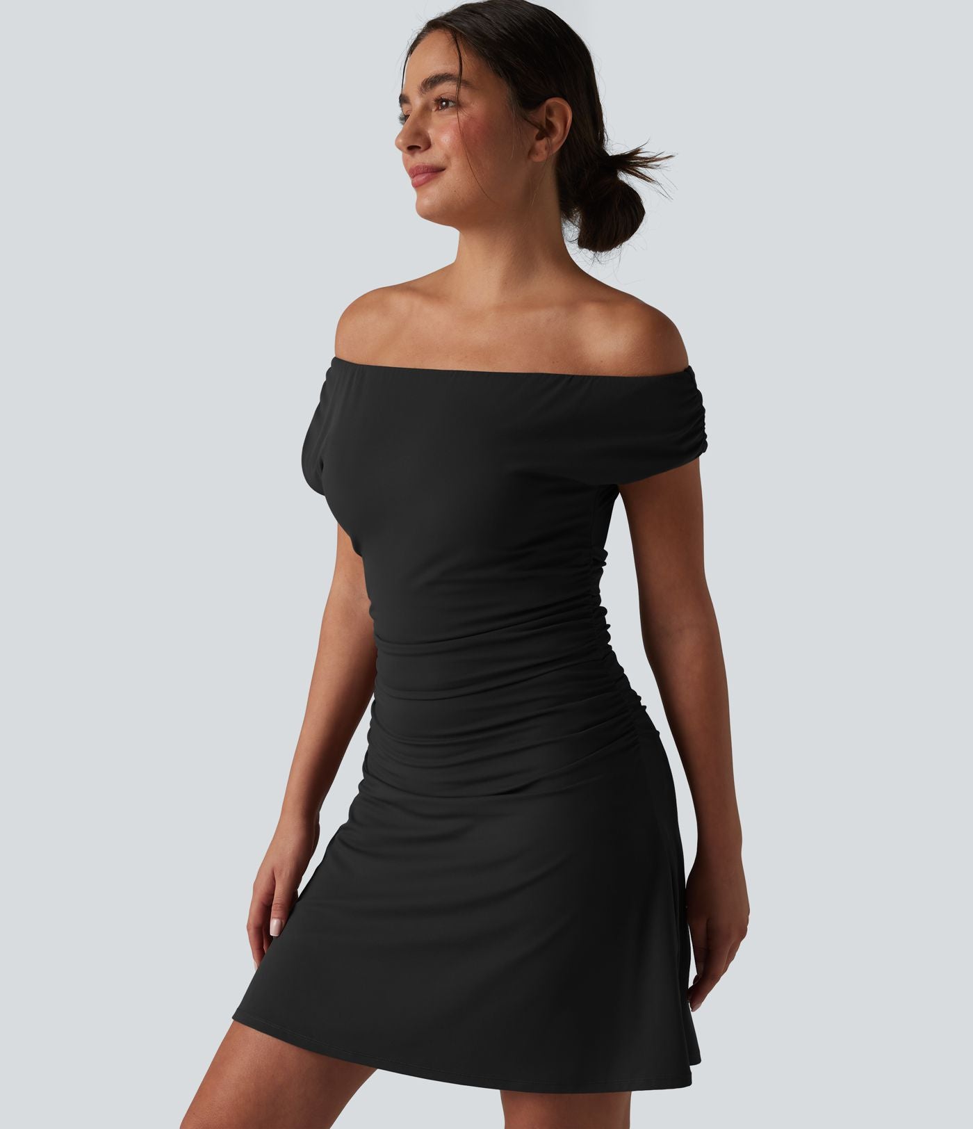 Robe de yoga active 2 en 1 SoftlyZero™ à épaules dénudées, bretelles amovibles et soutien-gorge intégré, avec poches - Facile à porter