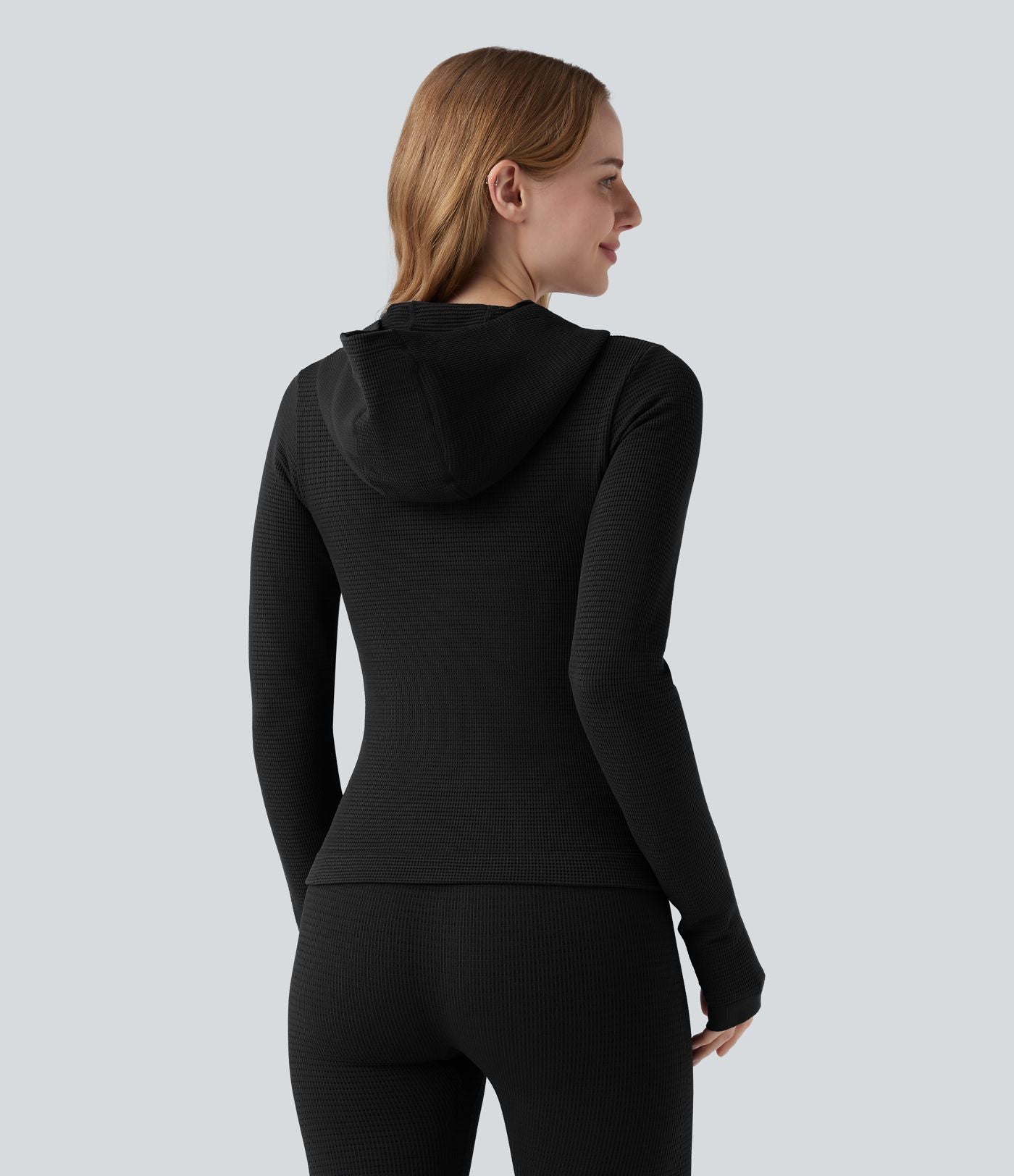 Veste yoga en maille gaufrée à capuche zippée à manches longues avec passants pouces sans couture OneForm Seamless Flow avec poches