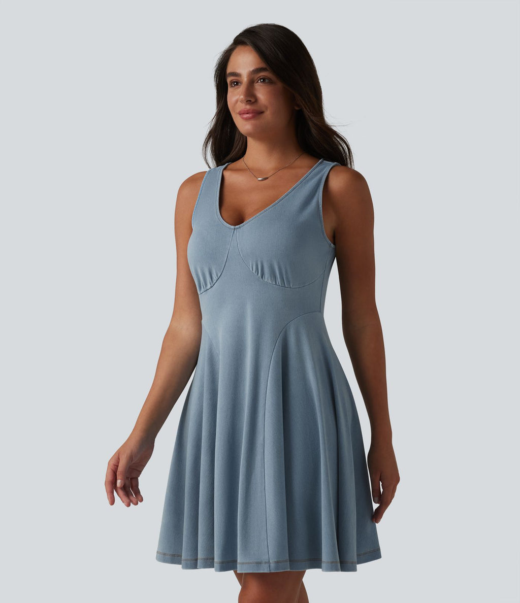 Robe évasée décontractée Halara Flex™ en denim à col V sans manches et drapée en lyocell lavé