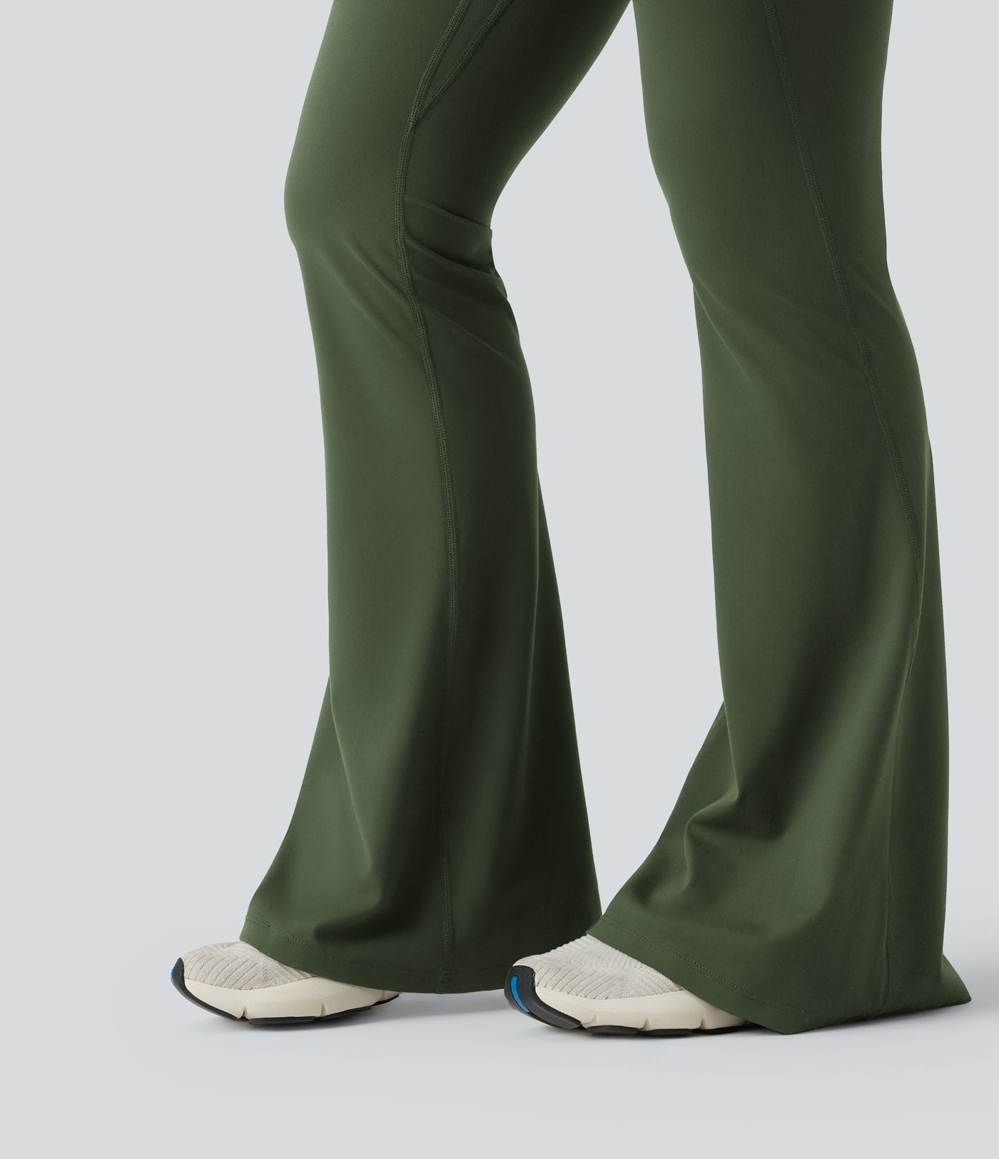 Halara UltraSculpt™ Legging yoga évasé gainant push-up taille haute à fronces avec poches