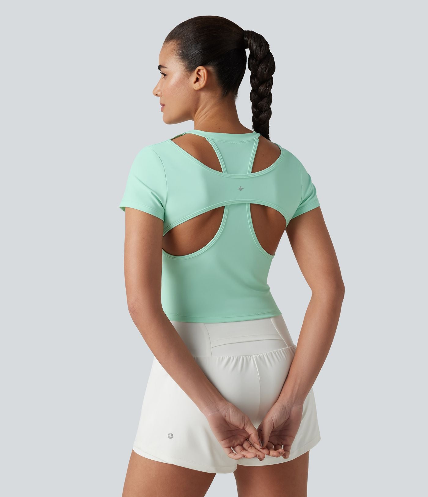 Haut SoftlyZero™ de sport d'entraînement col rond manches courtes avec découpe dos croisé effet frais InstantCool