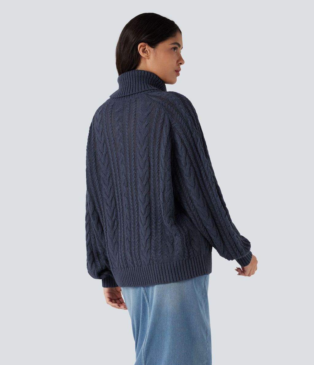 Pull col montant torsadé manches longues