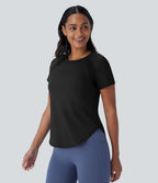 Softlyzero™ QuickDry Haut de sport à manches courtes avec empiècements en mesh contrastés et ourlet arrondi