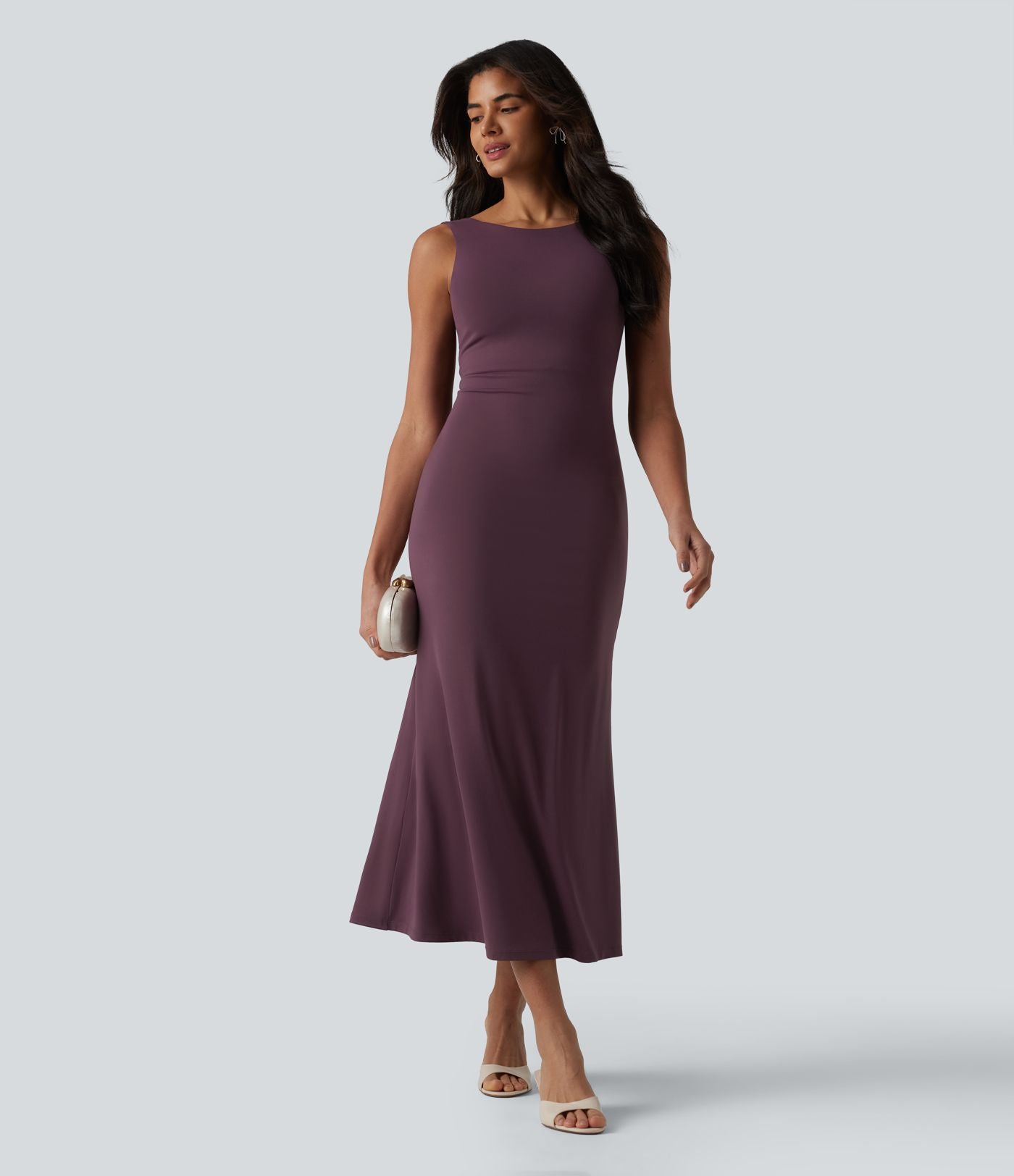 Robe midi sans manches col bateau avec brassière intégrée