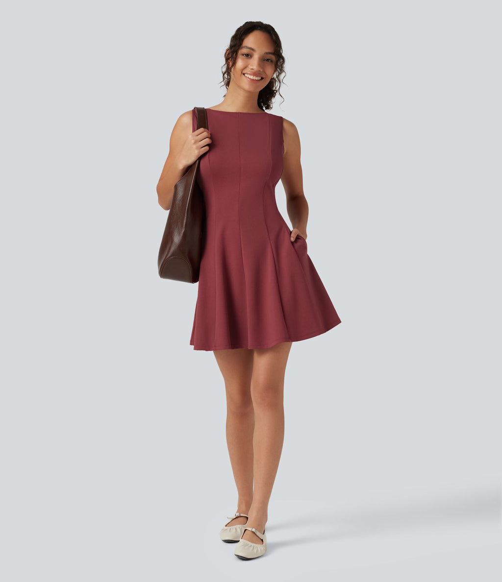 Robe mini évasée esprit bureau à encolure bateau sans manches avec poches