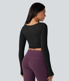 Top de sport yoga court push-up mousse col échancré manches longues avec trous pouces croisé