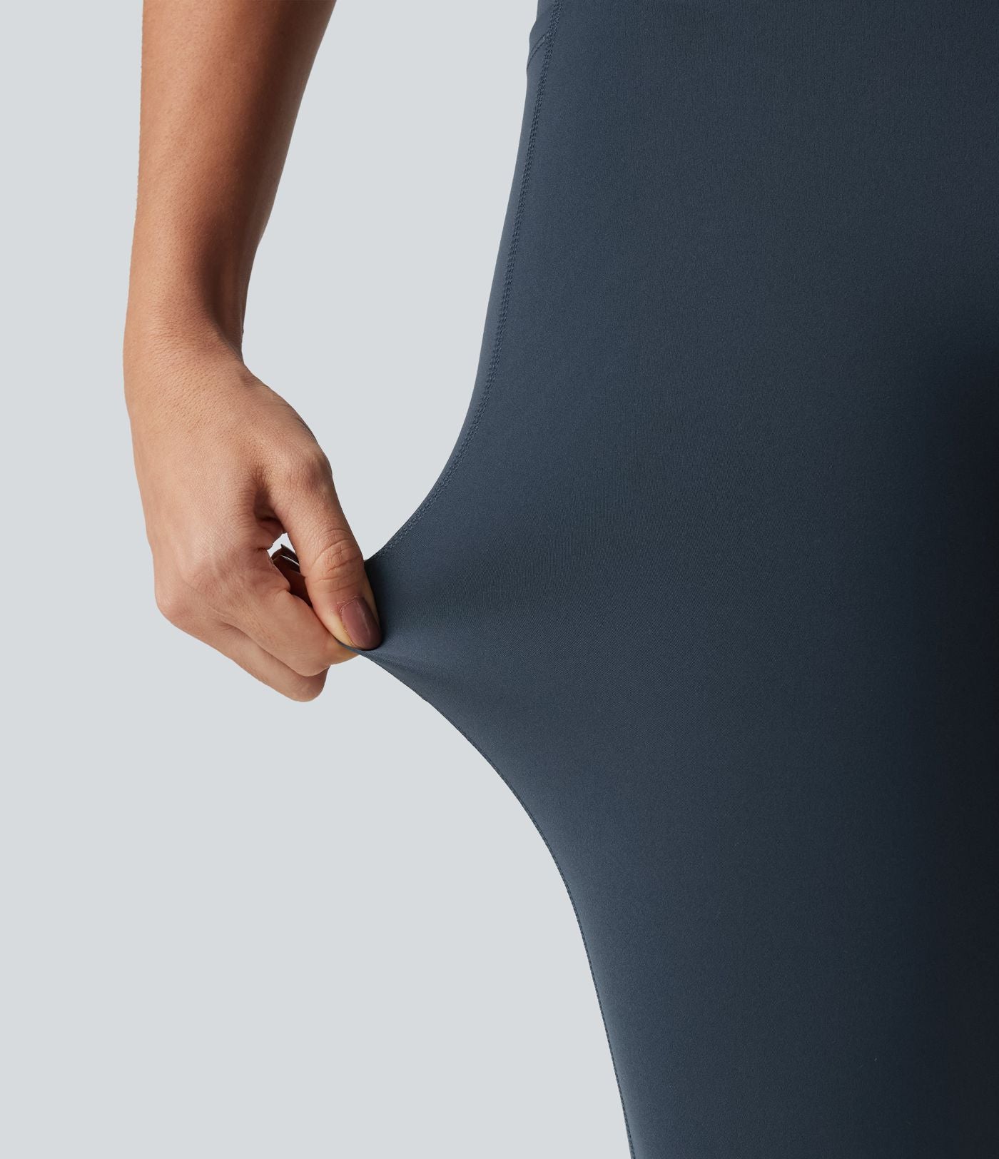 Legging de yoga flare Halara UltraSculpt™ longueur mollet avec dentelle contrastée et poches