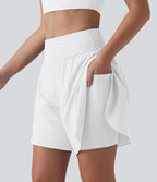 SoftlyZero™ QuickDry Short running 2-en-1 gainant taille haute à pois réfléchissants et ourlet croisé 17,5 cm avec poches