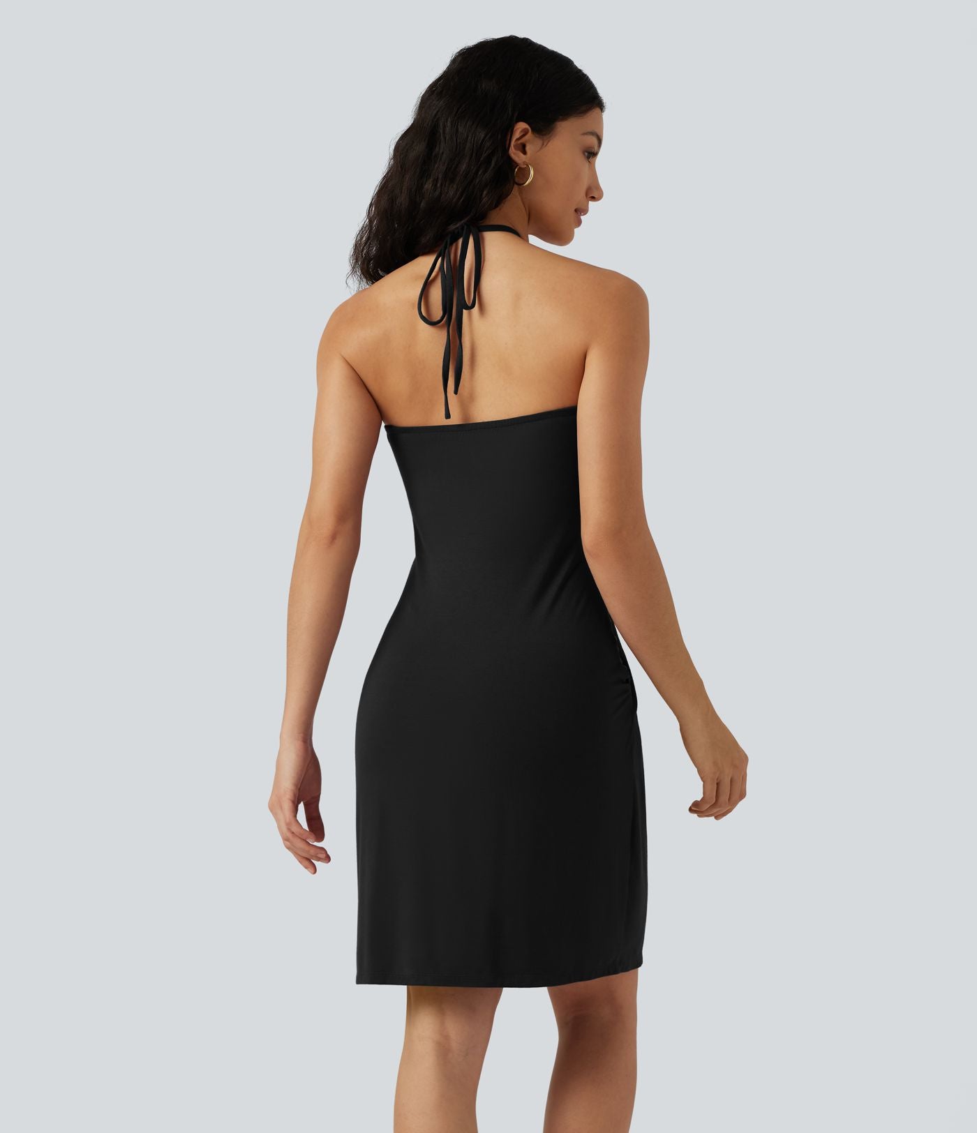 Robe mini de plage à col halter avec brassière intégrée, lien noué au dos et poches