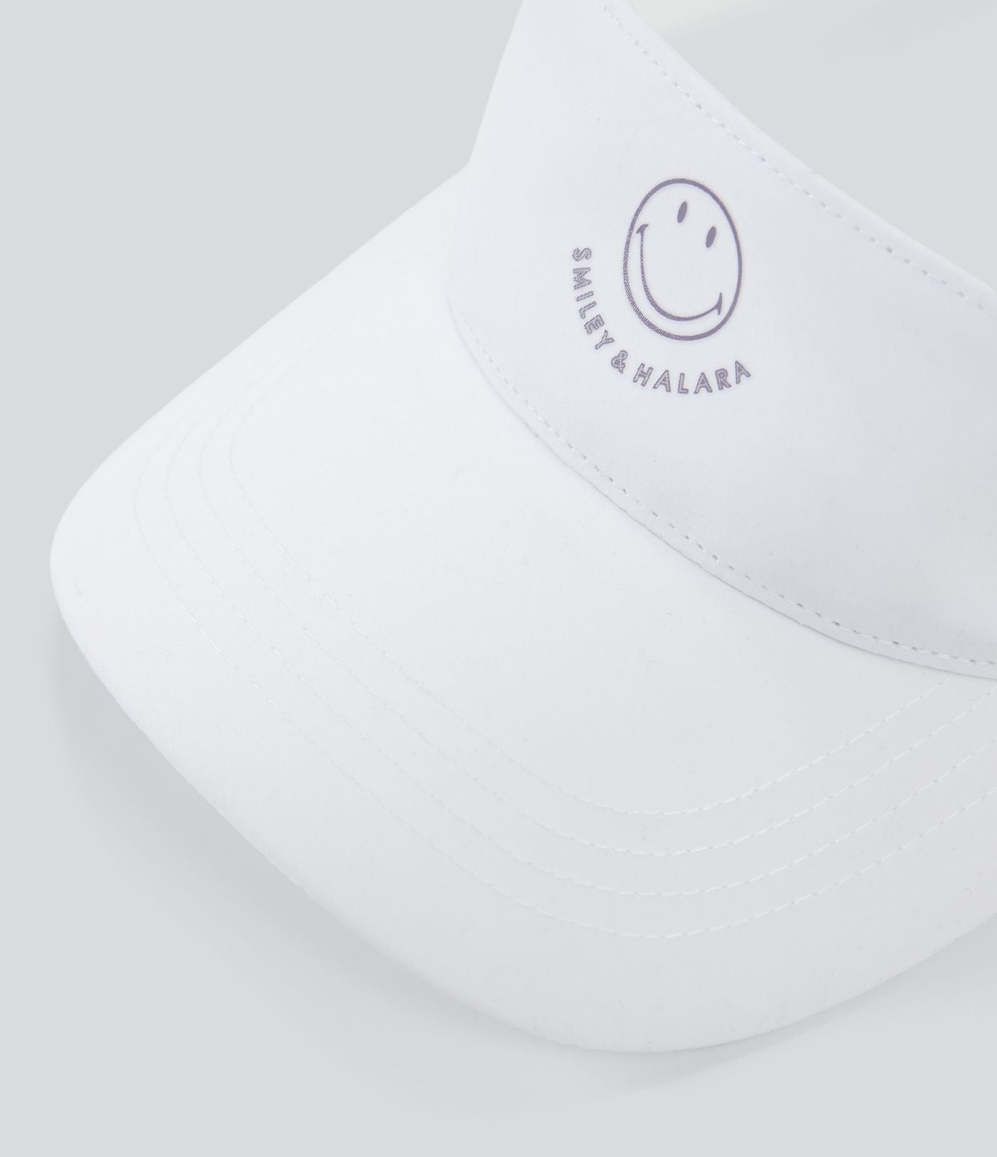 Casquette à visière brodée Halara X Smiley®