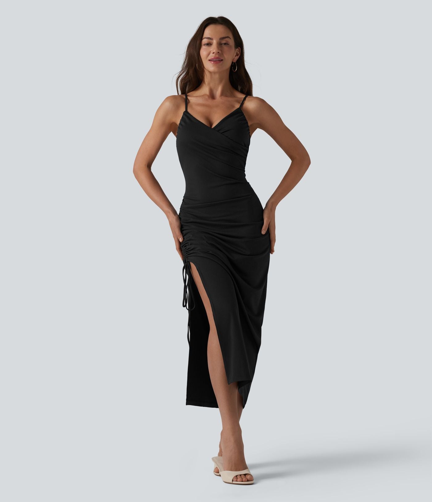 Robe midi moulante à col en V rembourrage non amovible et fronces à cordon