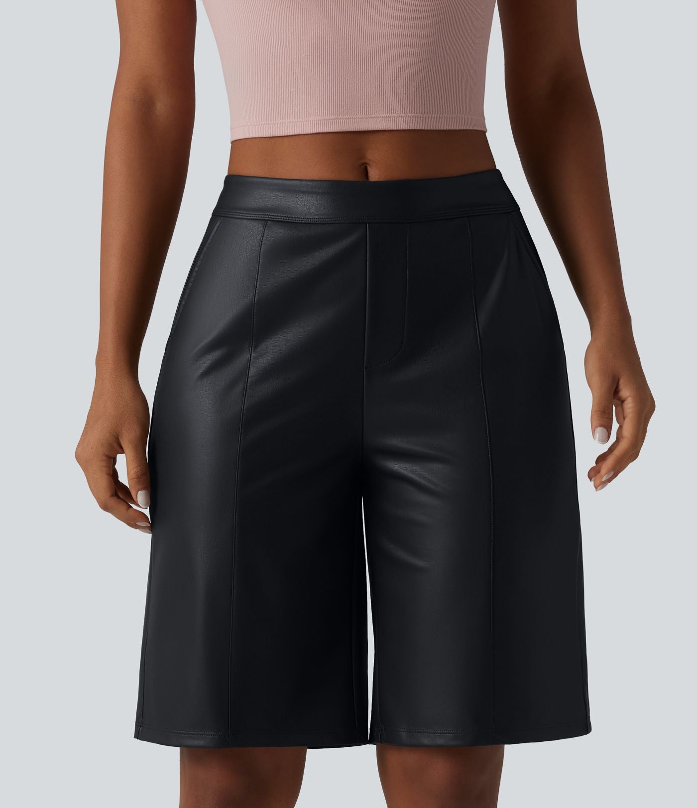 Bermuda décontracté taille mi-haute en PU extensible avec poches 25 cm