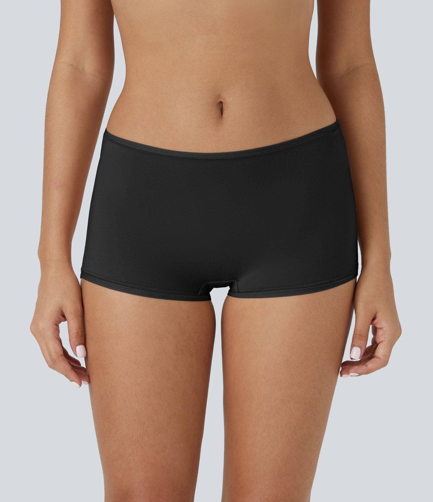 Shorty uni taille basse, très extensible et doux pour la peau