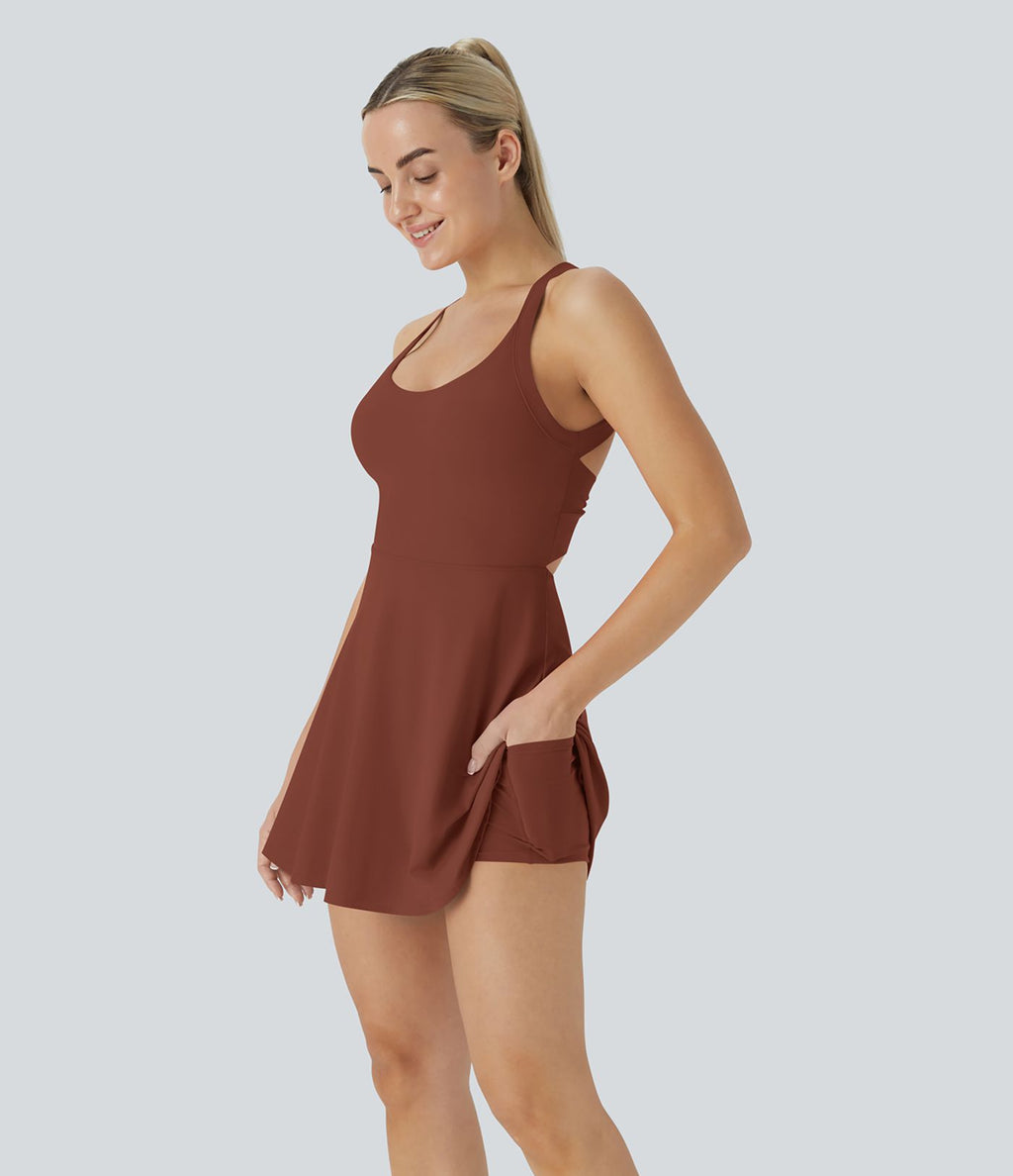 Robe de sport dos nu torsadée A-C