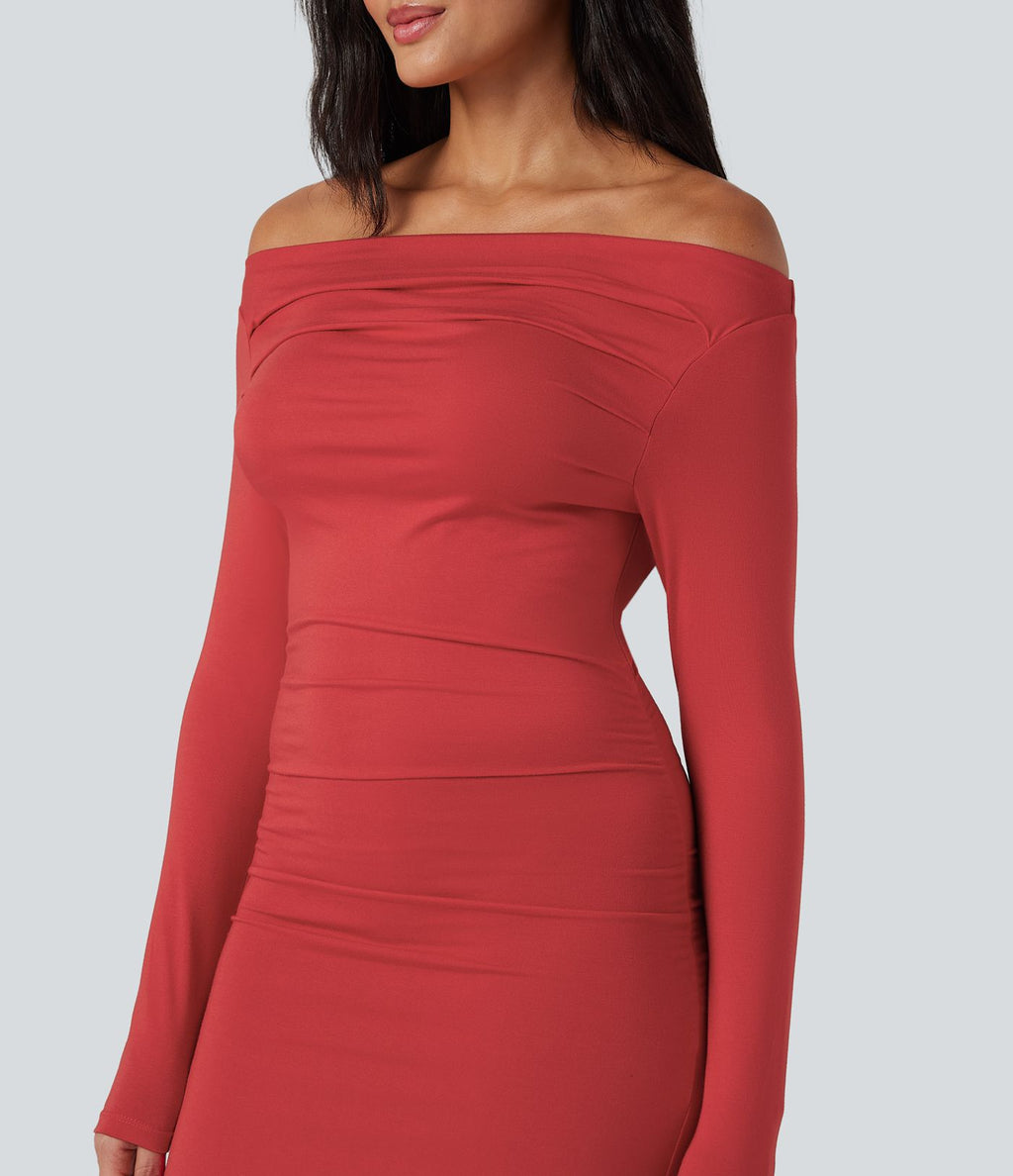 Robe longue épaules dénudées manches longues