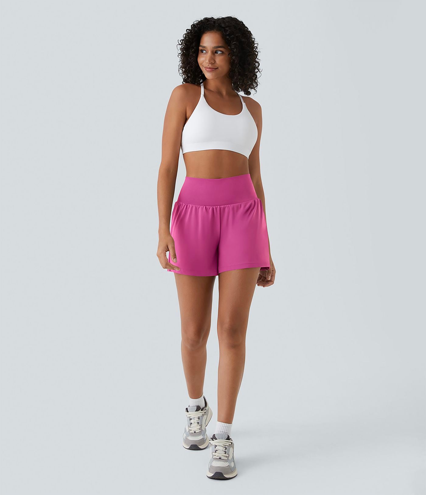 Short yoga 2-en-1 SoftlyZero™ Airy effet frais InstantCool taille très haute 12,5 cm avec poches, longueur allongée