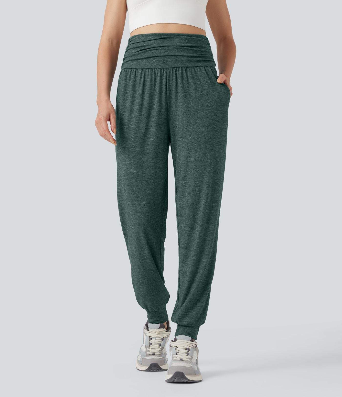 Jogging taille haute froncé chiné avec poches