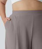 Pantalon de travail grande taille Halara Flex™ à taille haute sculptante et amincissante, poches latérales, jambes larges et tissu micro-gaufré