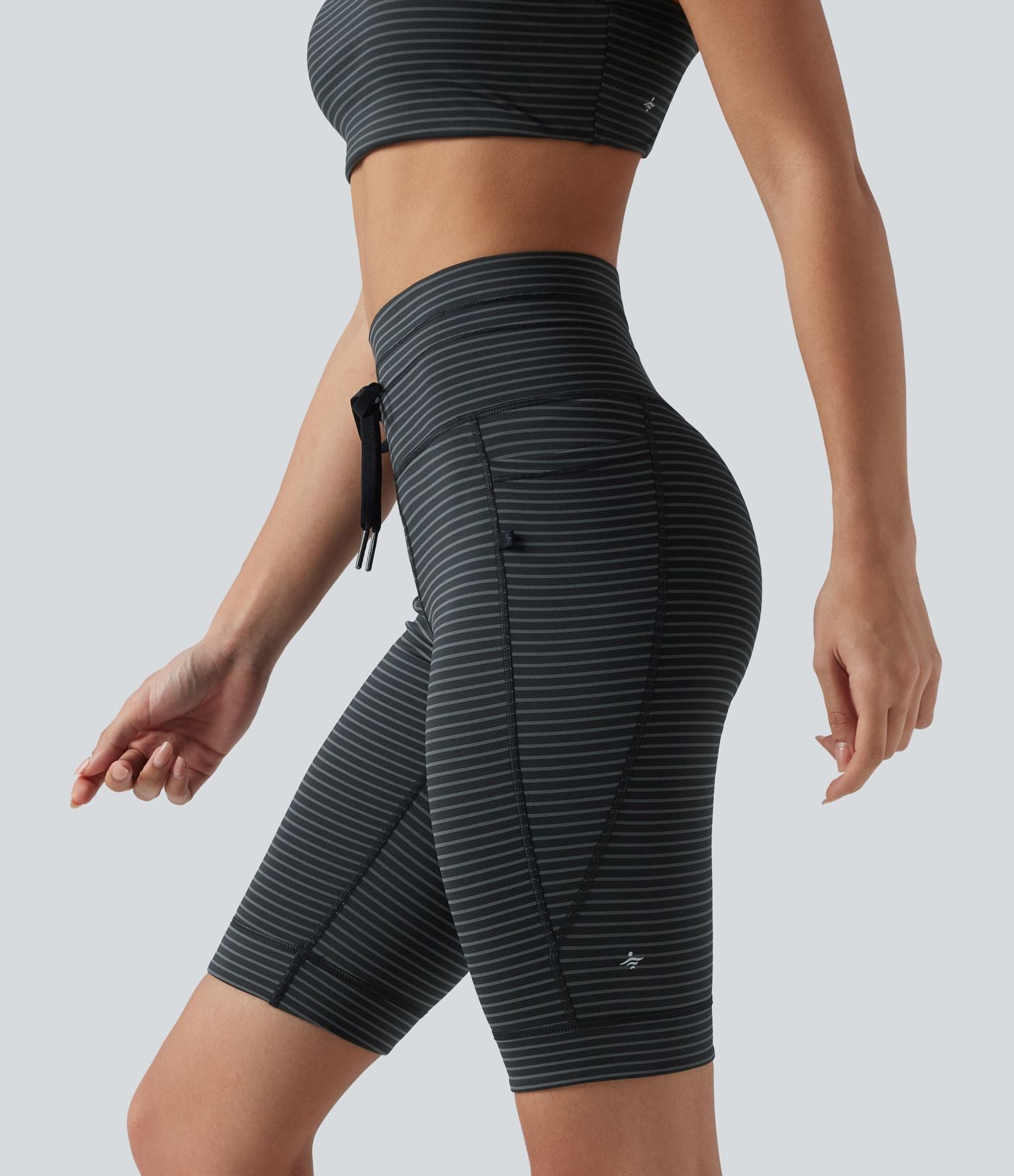 Short cycliste de yoga taille haute à rayures avec cordon de serrage 23 cm et poches