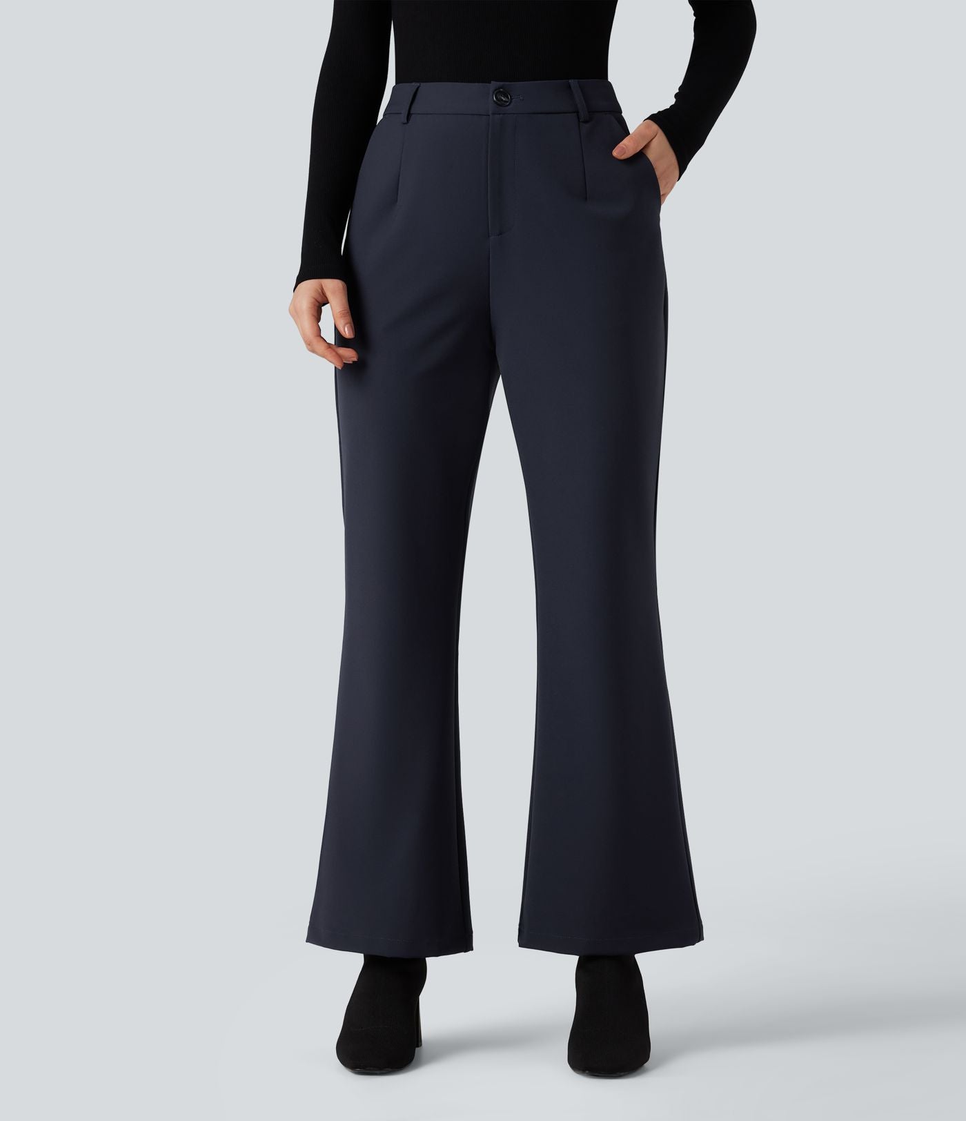 Pantalon tailleur évasé taille haute avec poches