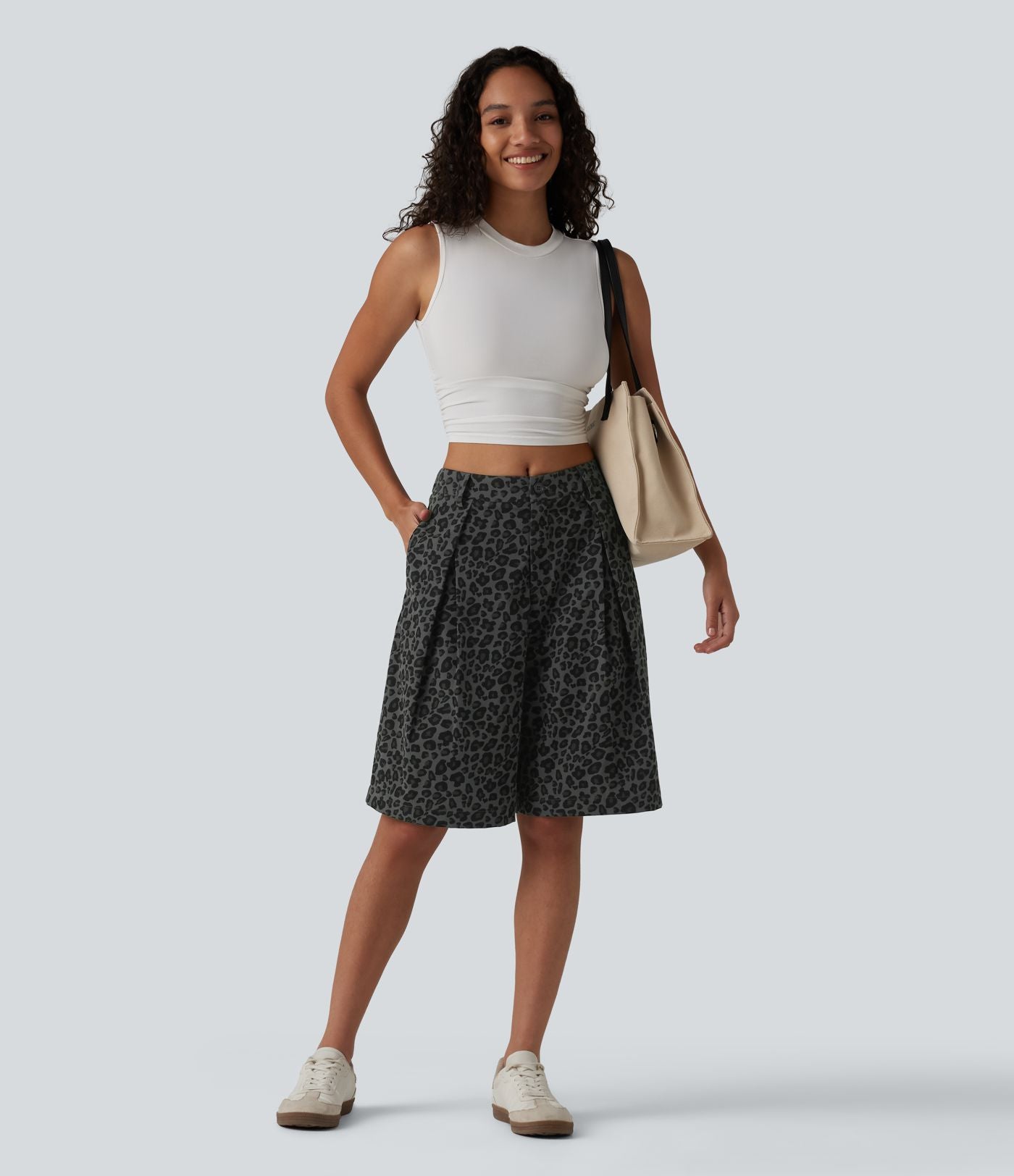Short ample décontracté à imprimé léopard taille mi-haute, 25 cm, avec poches