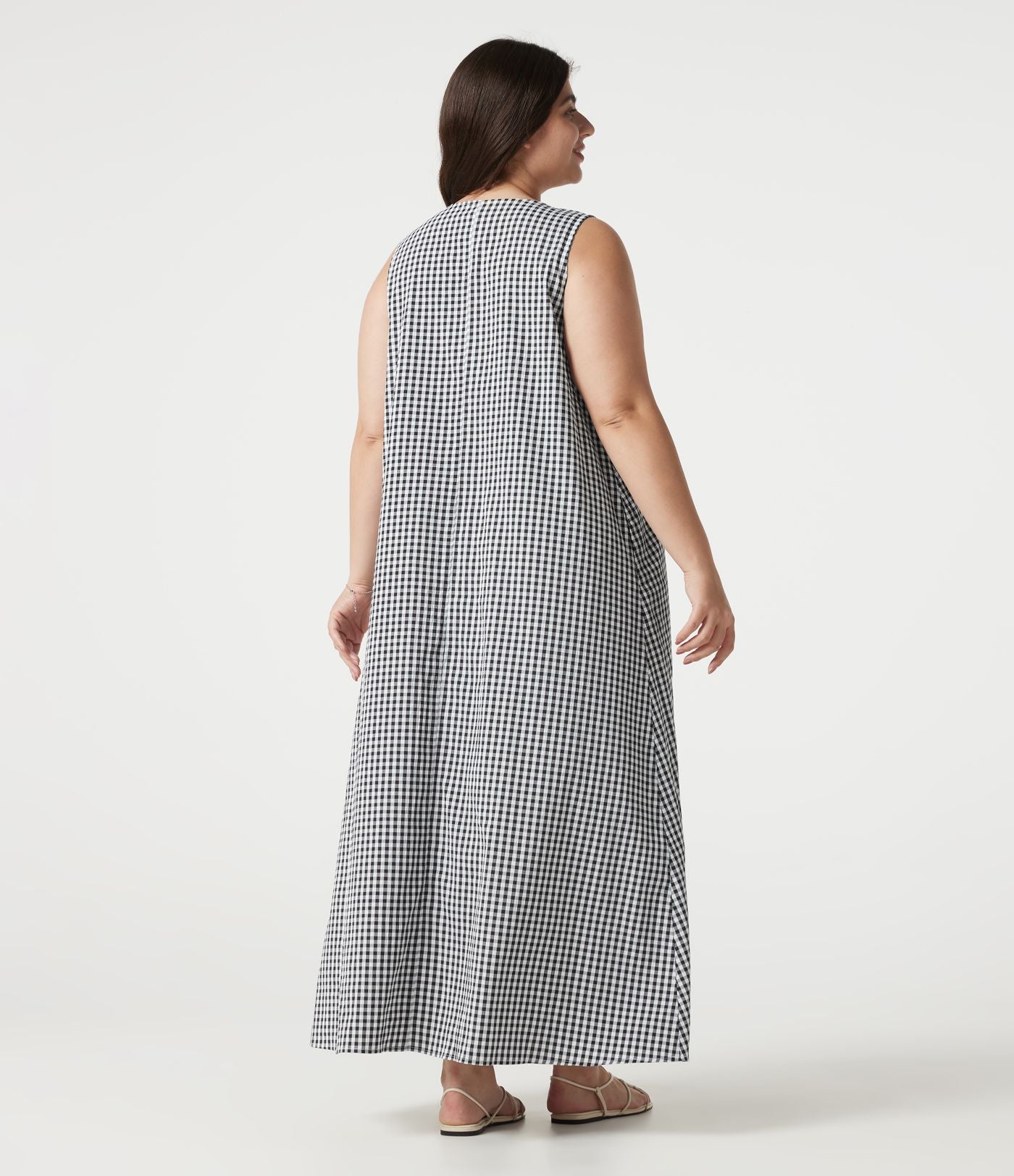 Robe débardeur midi sans manches col rond en vichy froissé grande taille à poches