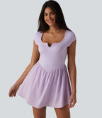 Robe de tennis courte 2 en 1 à manches courtes crantées avec poche - Édition Easy Peezy
