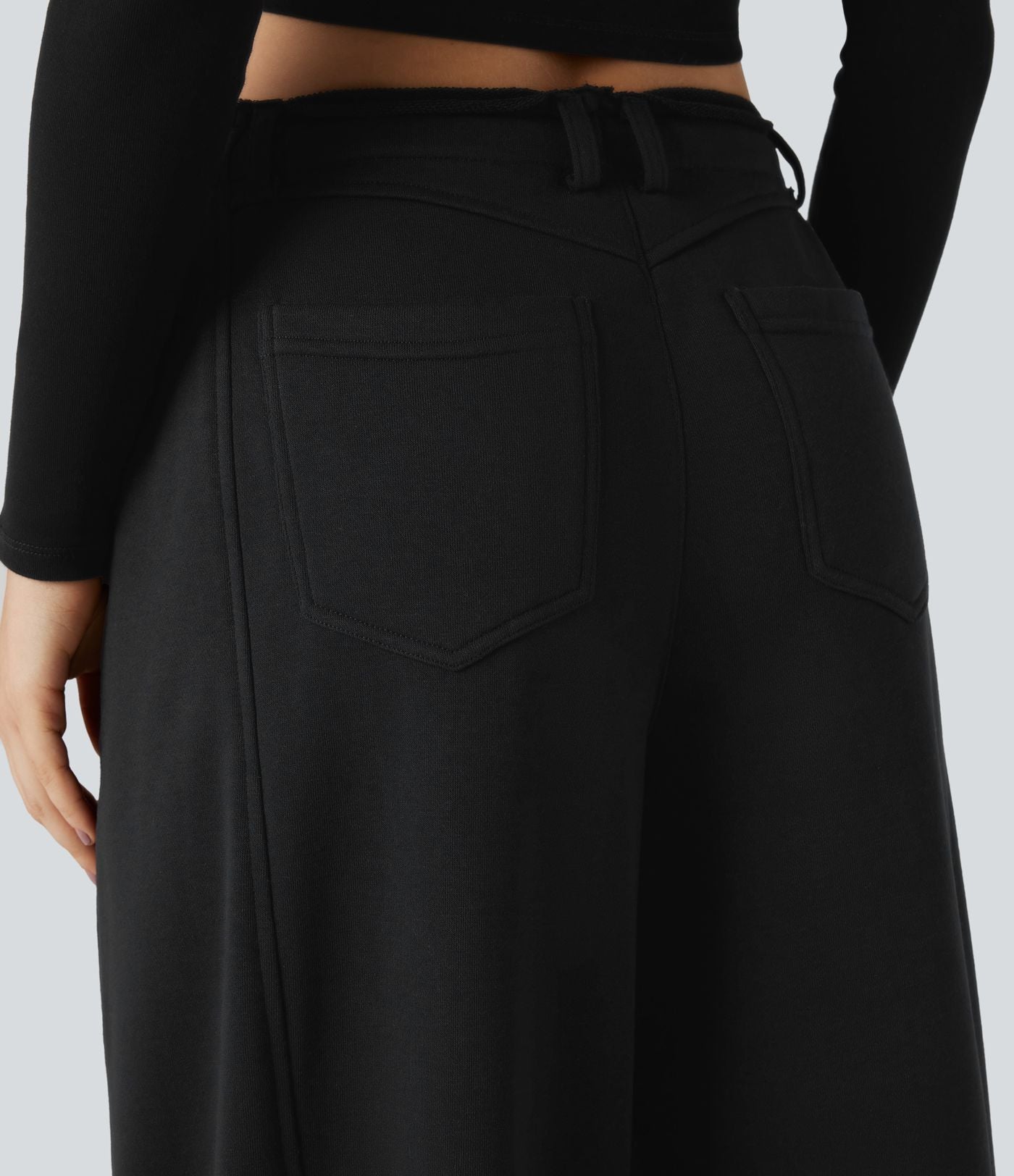 Pantalon jogging large taille mi-haute finition brute avec cordon de serrage et poches
