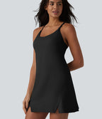 Robe de sport mini SoftlyZero™ Airy 2-en-1 effet frais InstantCool à bretelles, dos nu et poches, accès facile Easy Peasy