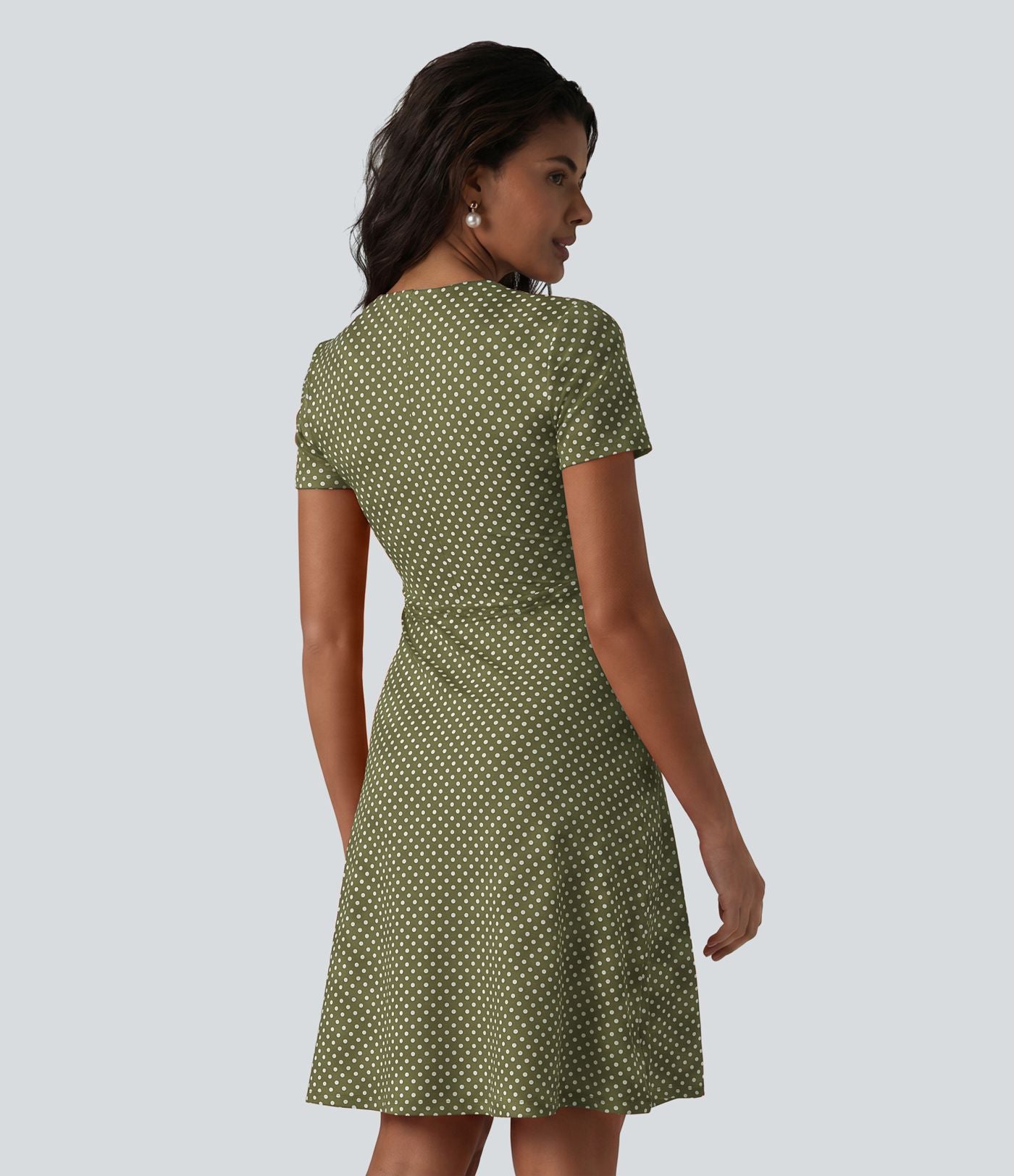 Robe casual à col V, manches courtes et imprimé à pois longueur genou