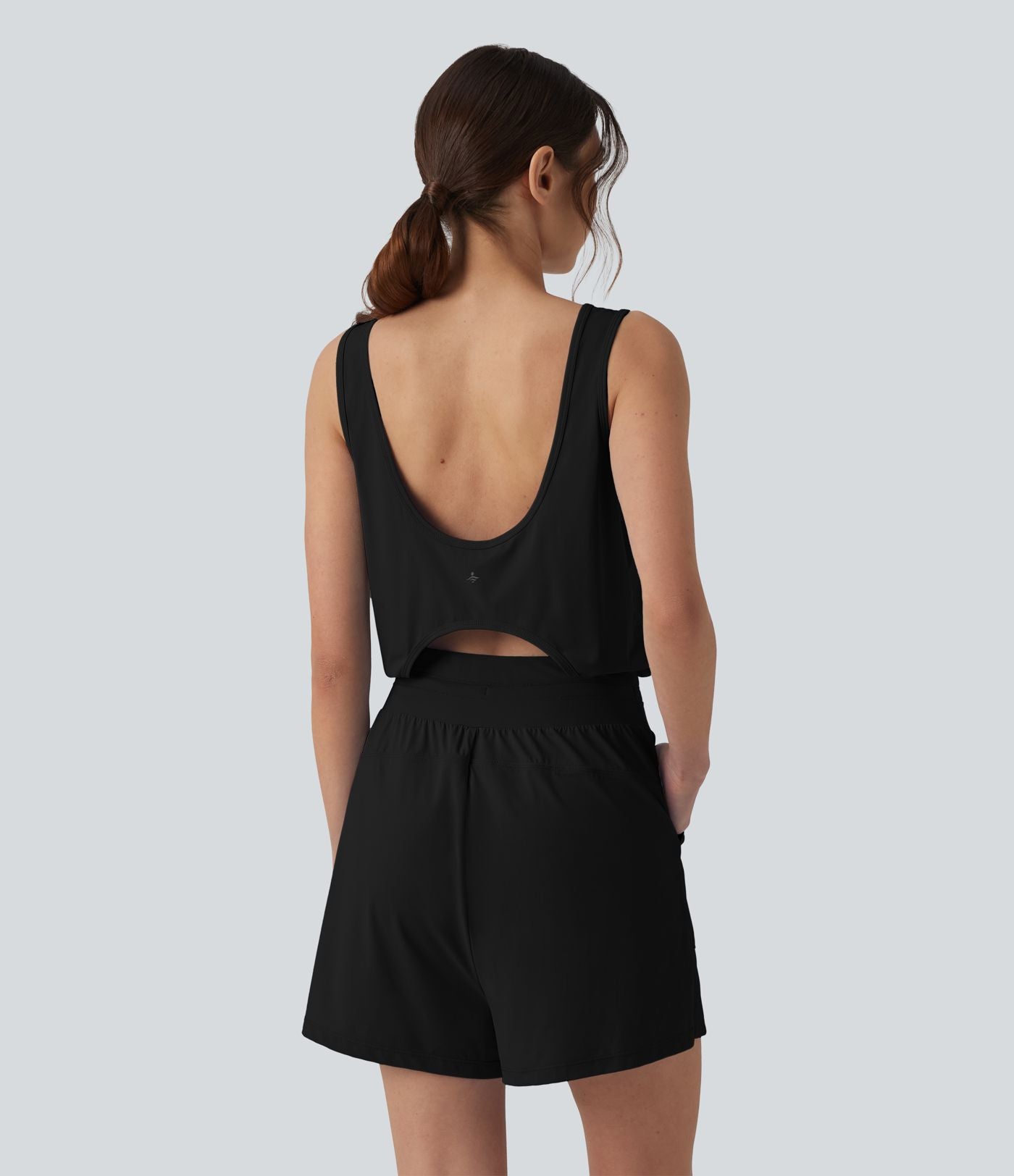 Barboteuse de yoga col rond effet frais InstantCool dos nu avec découpes, cordon de serrage et poches, protection solaire UPF50+