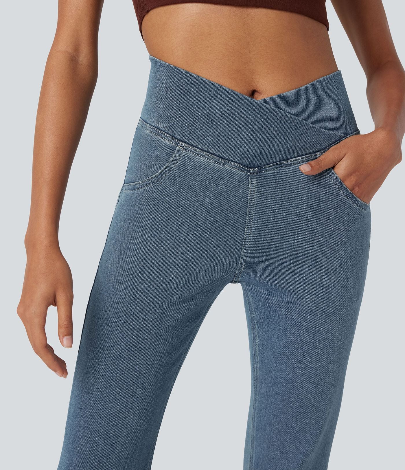 Halara Flex™ - Jean Ultra Evasé Tricot Extensible Lavé Poches Croisées Taille Haute