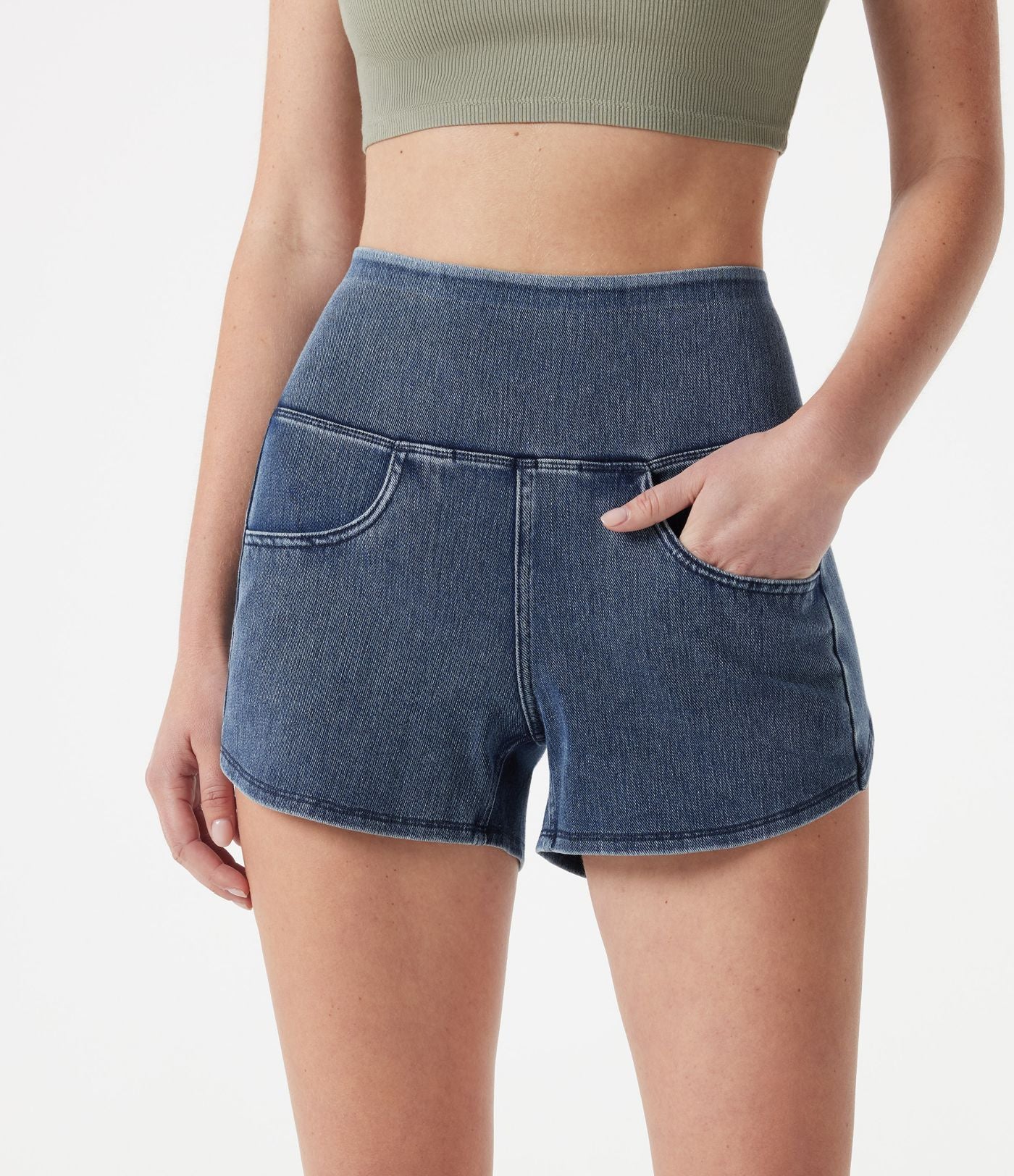 Short en jean casual moulant taille haute Halara Flex™ à ourlet incurvé avec poches