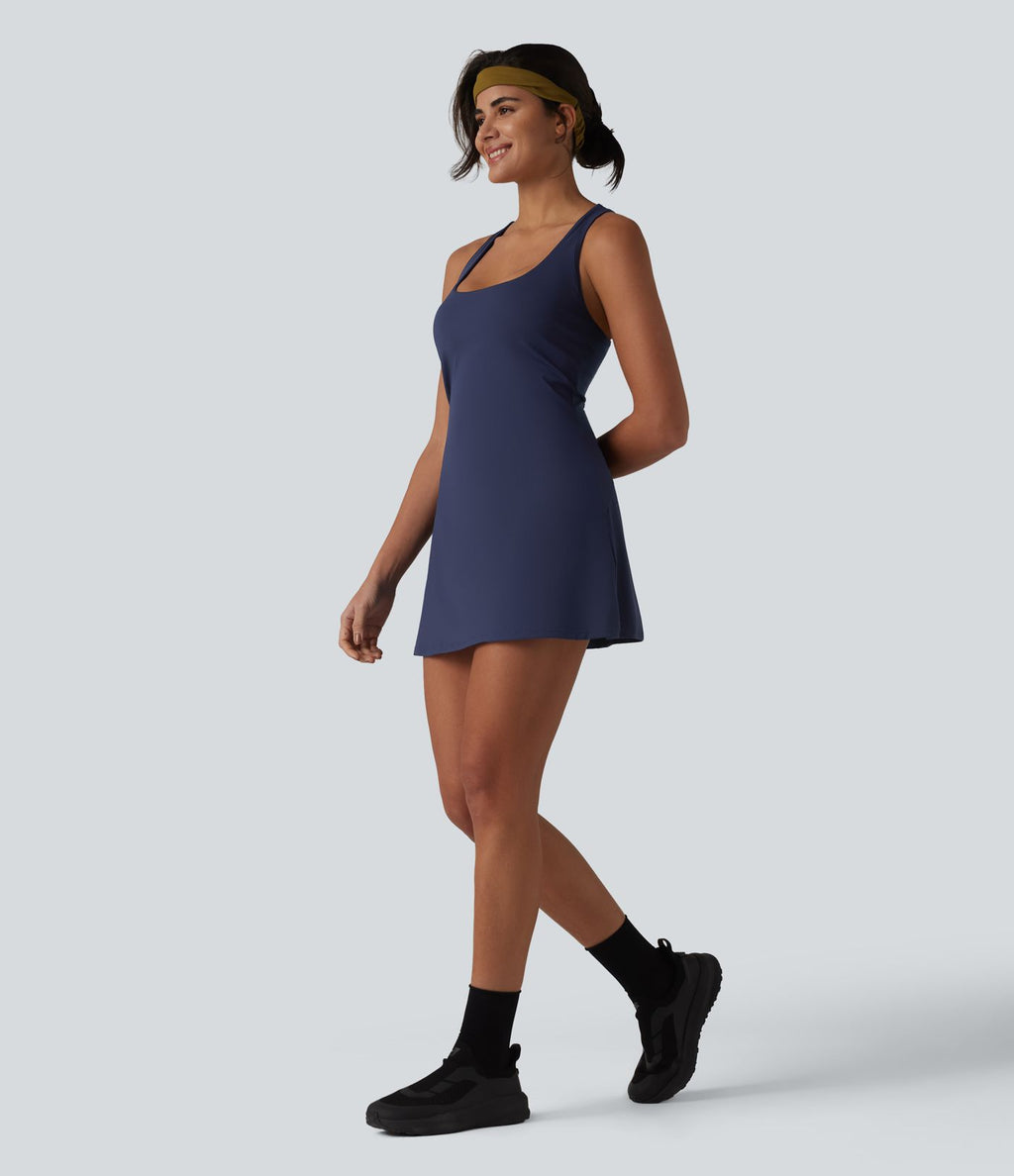Robe de sport SoftlyZero™ Airy 2-en-1 à dos nageur croisé en mesh respirant avec brassière intégrée et effet frais InstantCool avec poches, protection solaire UPF50+