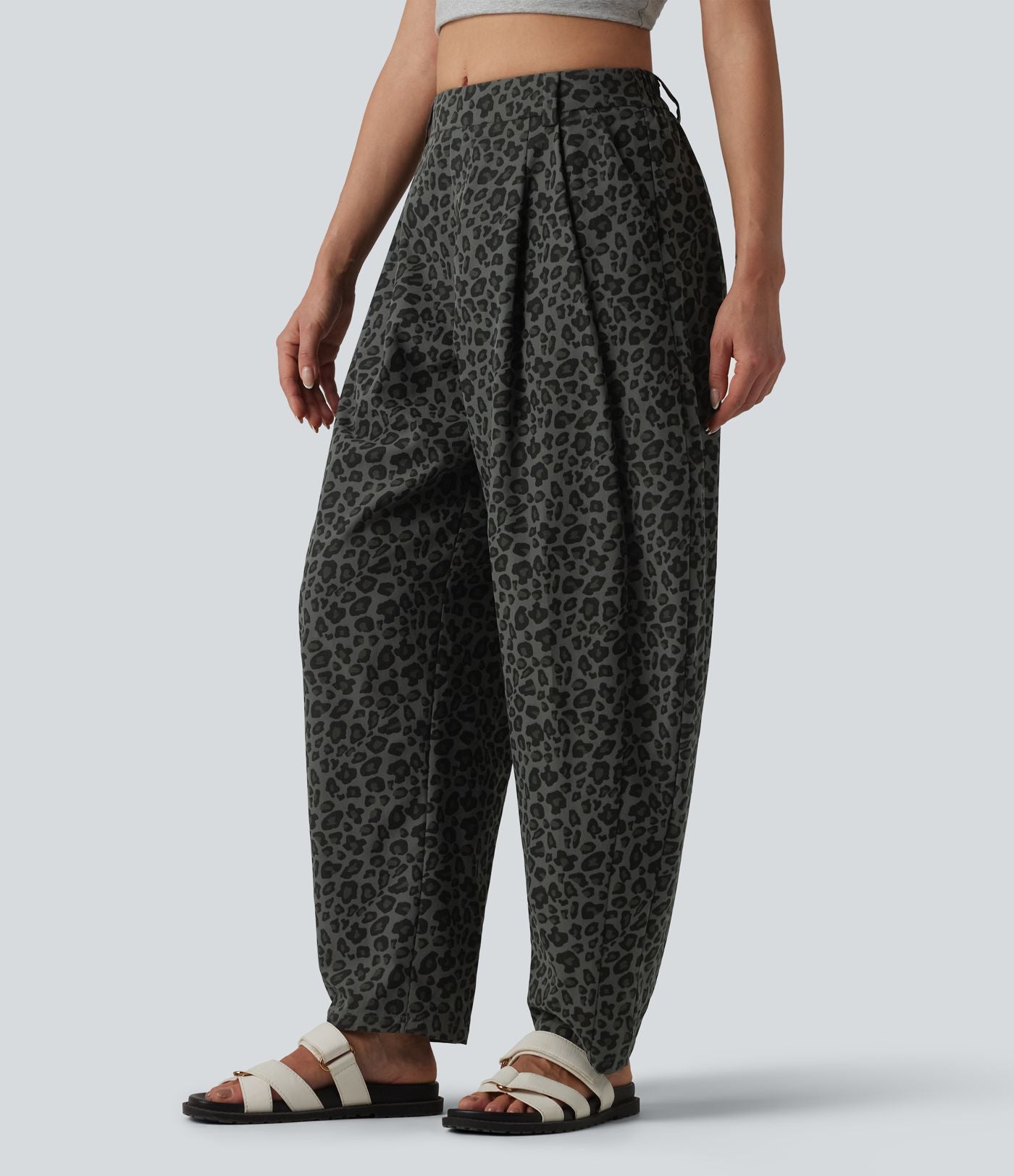 Pantalon léopard décontracté taille mi-haute et jambes fuselées avec poches