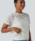 T-shirt casual 2-en-1 en dentelle col rond à manches courtes