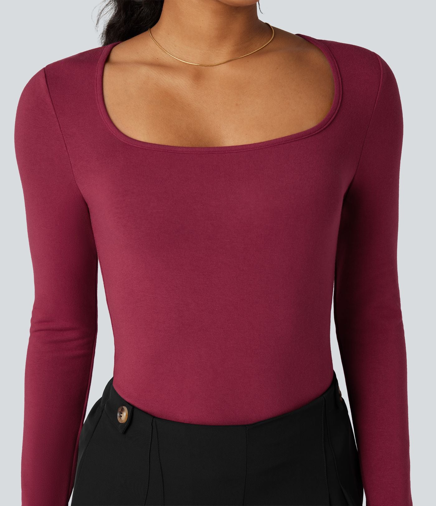 T-shirt tailleur col carré manches longues coupe ajustée