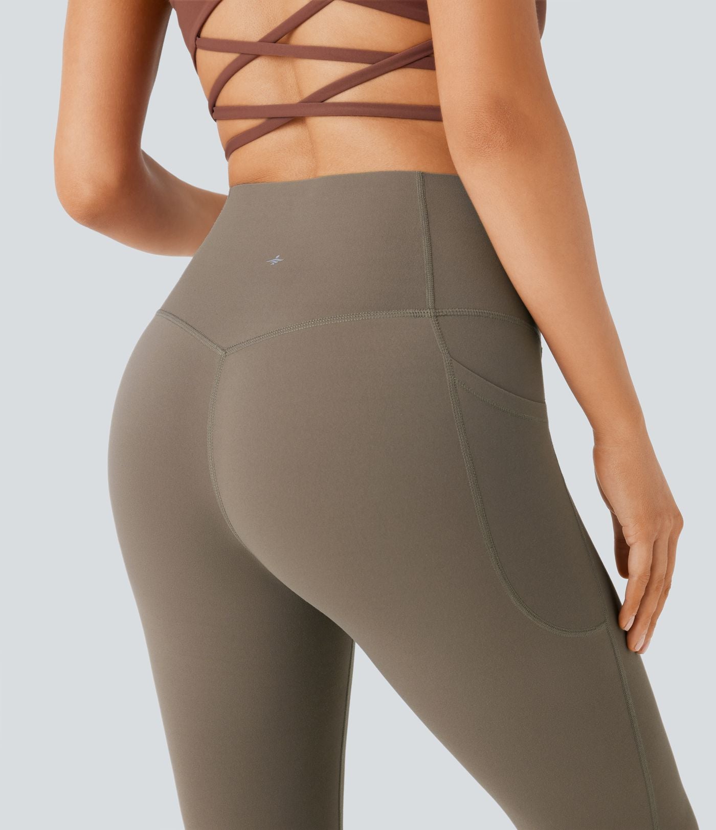 Pantalon de yoga à coupe bootcut gainant taille haute avec poches Halara UltraSculpt™