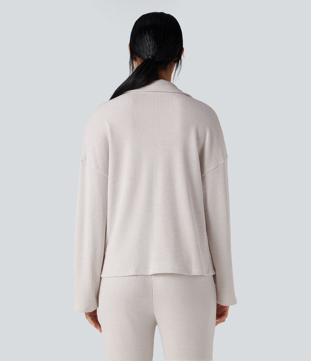 Top détente gaufré col tailleur manches longues boutonnage décontracté