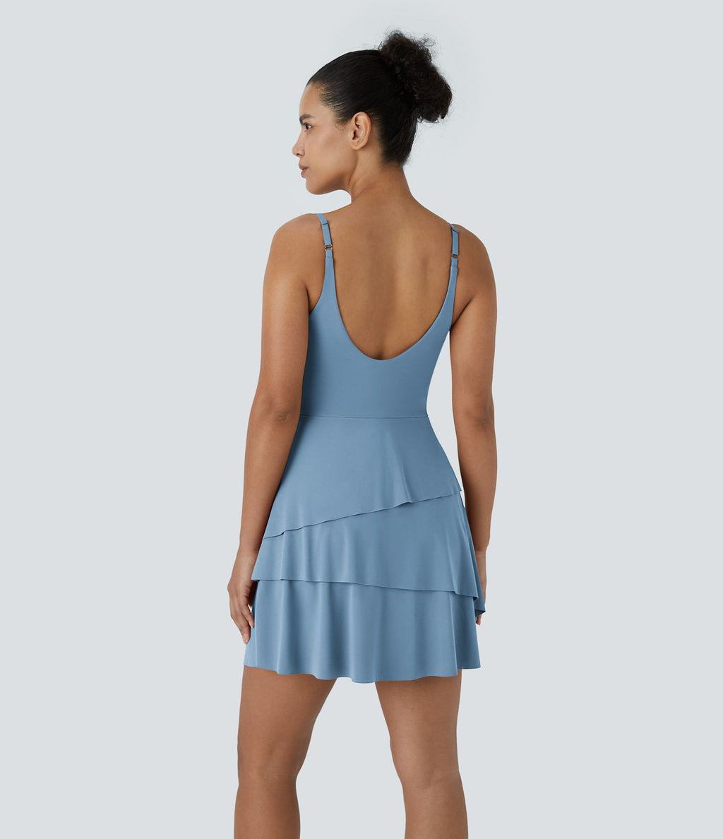 Robe de sport mini SoftlyZero™ Airy à effet frais InstantCool 2-en-1 avec volants superposés et dos nu avec poches