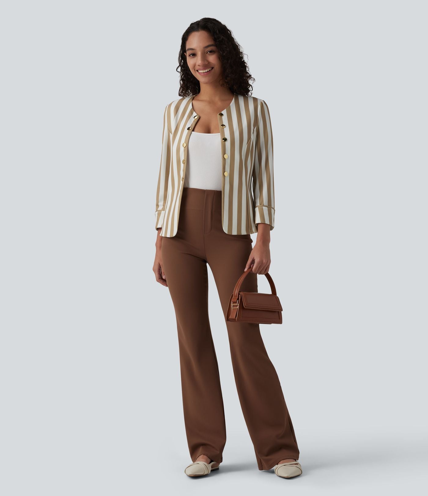 Blazer tailleur ajusté col rond manches 3/4 boutons décoratifs rayé color block