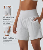 Short yoga 2-en-1 à rayures taille super haute 17,5 cm avec poches
