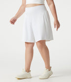 Bermuda de yoga grande taille SoftlyZero™ Airy taille haute effet frais InstantCool avec poches