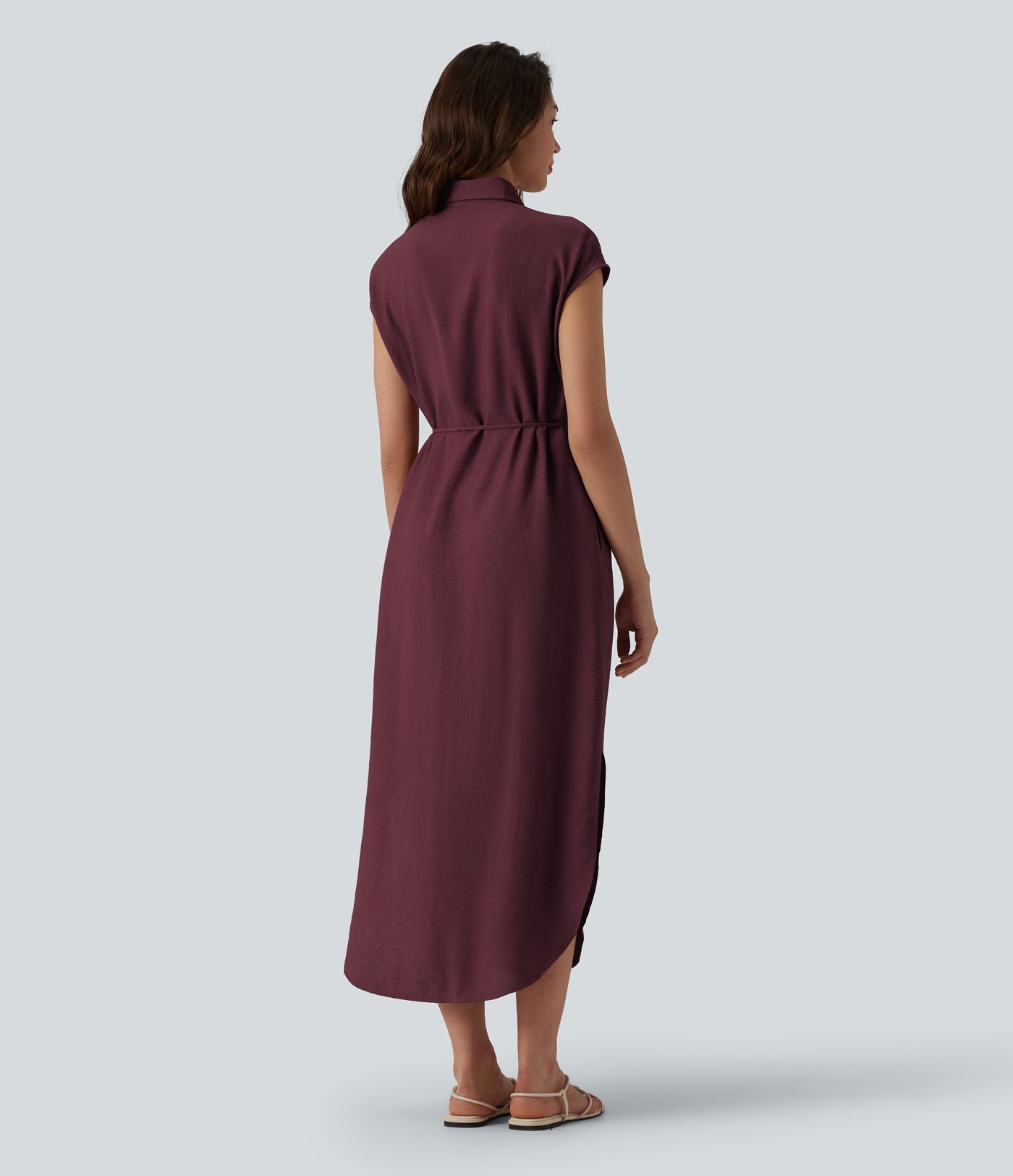 Robe chemise casual mi-longue col manches courtes ceinturée ourlet arrondi avec fente et poches