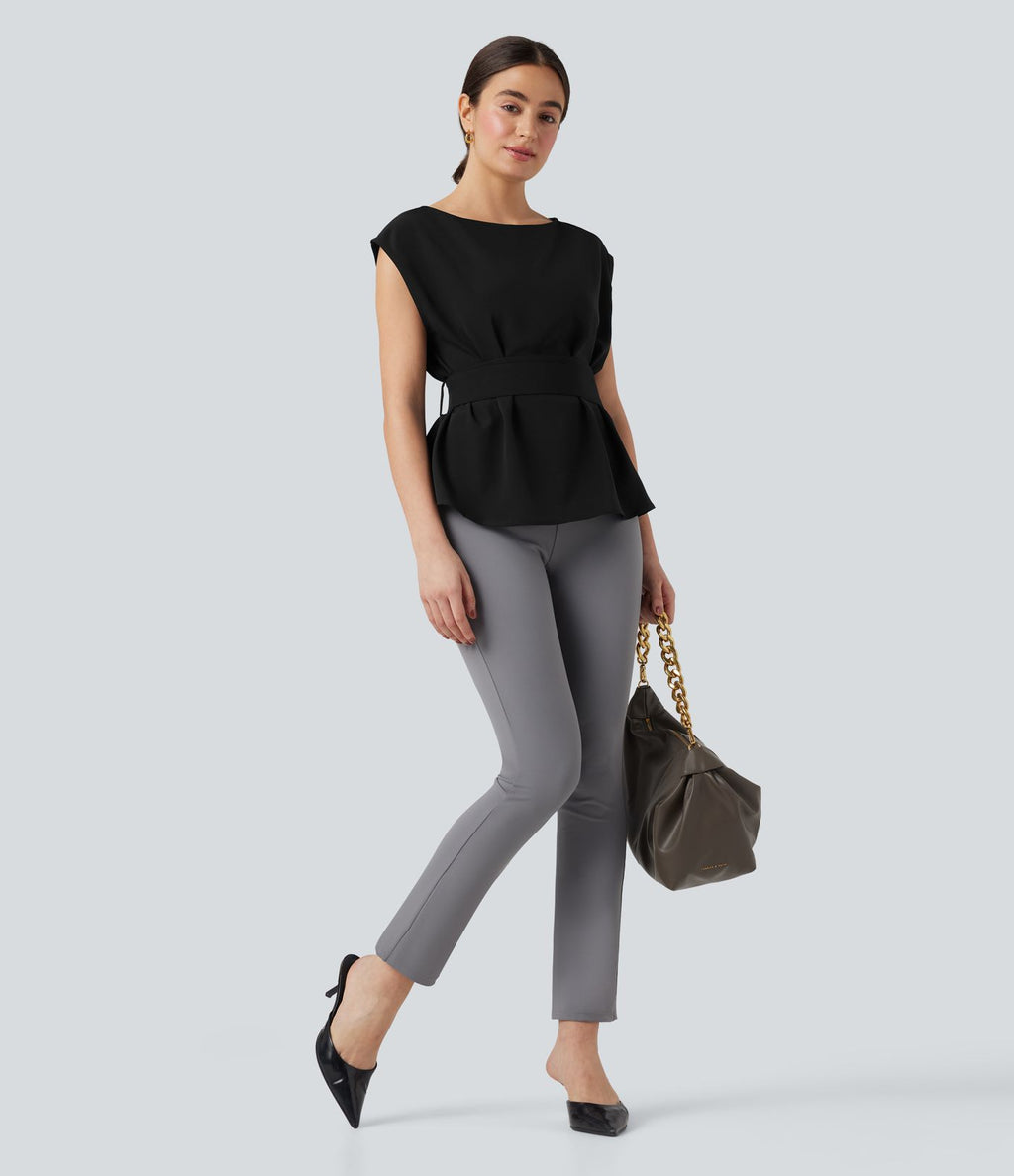 Blouse esprit bureau défroissage facile sans manches, encolure bateau et lien au dos