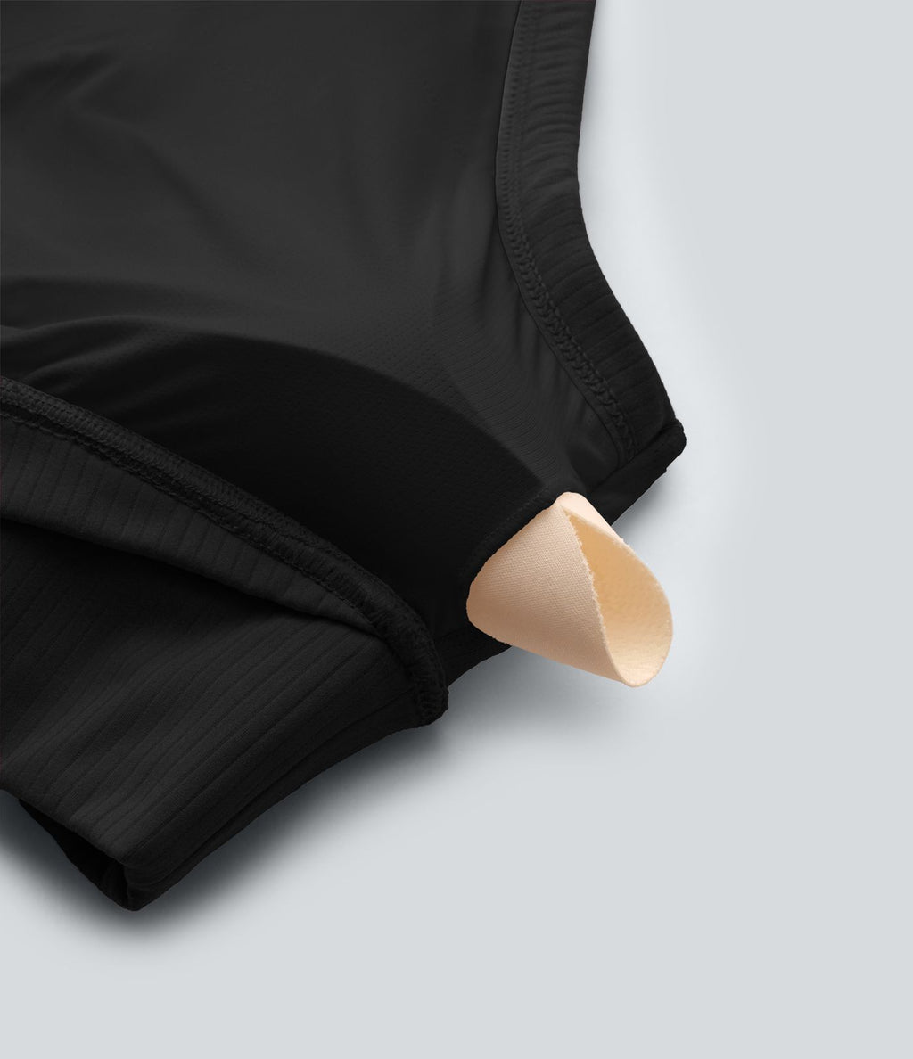 Brassière de yoga Halara UltraSculpt™ côtelée maintien léger à col V avec coussinets amovibles