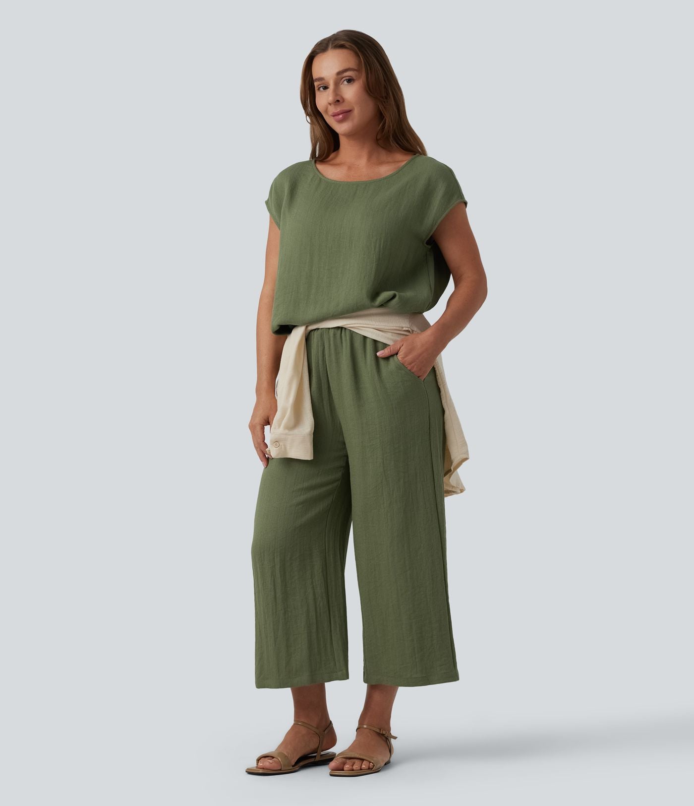Haut décontracté col rond manches chauve-souris aspect lin
