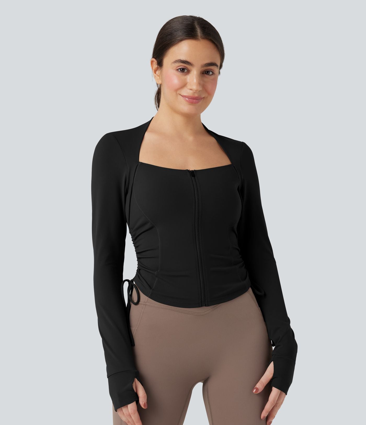 Veste yoga SoftlyZero™ Plush manches longues avec trous pour pouces et cordon de serrage