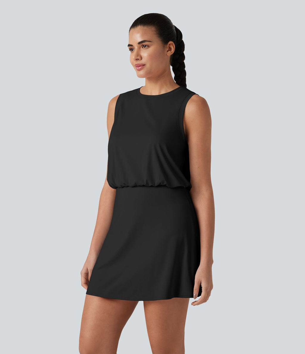 Robe de sport mini de yoga SoftlyZero™ col rond sans manches 2-en-1 effet frais InstantCool avec poches, accès facile Easy Peasy